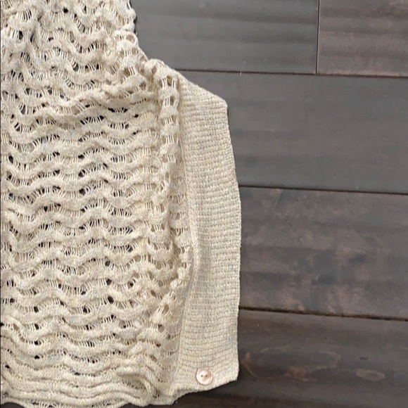 Poncho - Picture 2 of 2